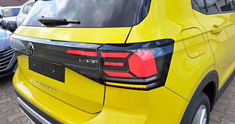 Volkswagen T-Cross cena 114990 przebieg: 5, rok produkcji 2024 z Słupsk małe 301